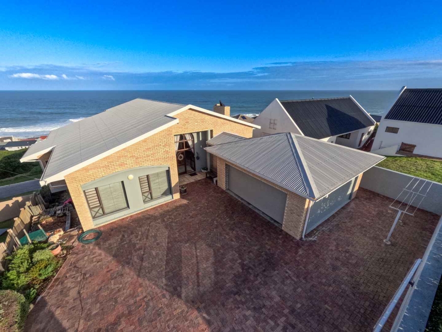4 Bedroom Property for Sale in Jongensfontein Western Cape